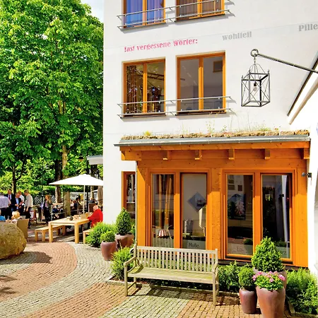 Отель Plumbohms Echt-harz-hotel Бад-Гарцбург